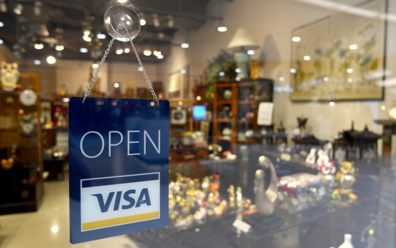 ecommerce-OLLIERES-min_open_sign_visa_sign_open_store_sign_visa_credit_card_business-810443